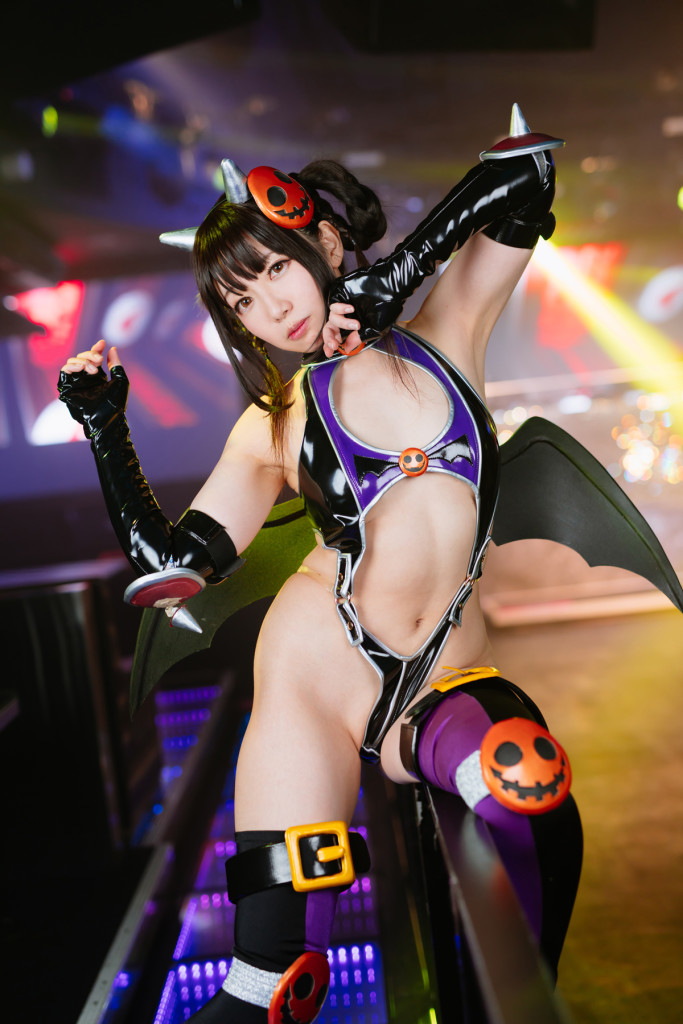 Dead-or-Alive-Lei-Fang-Cosplay-Demonic-in-the-Right-Places-30
