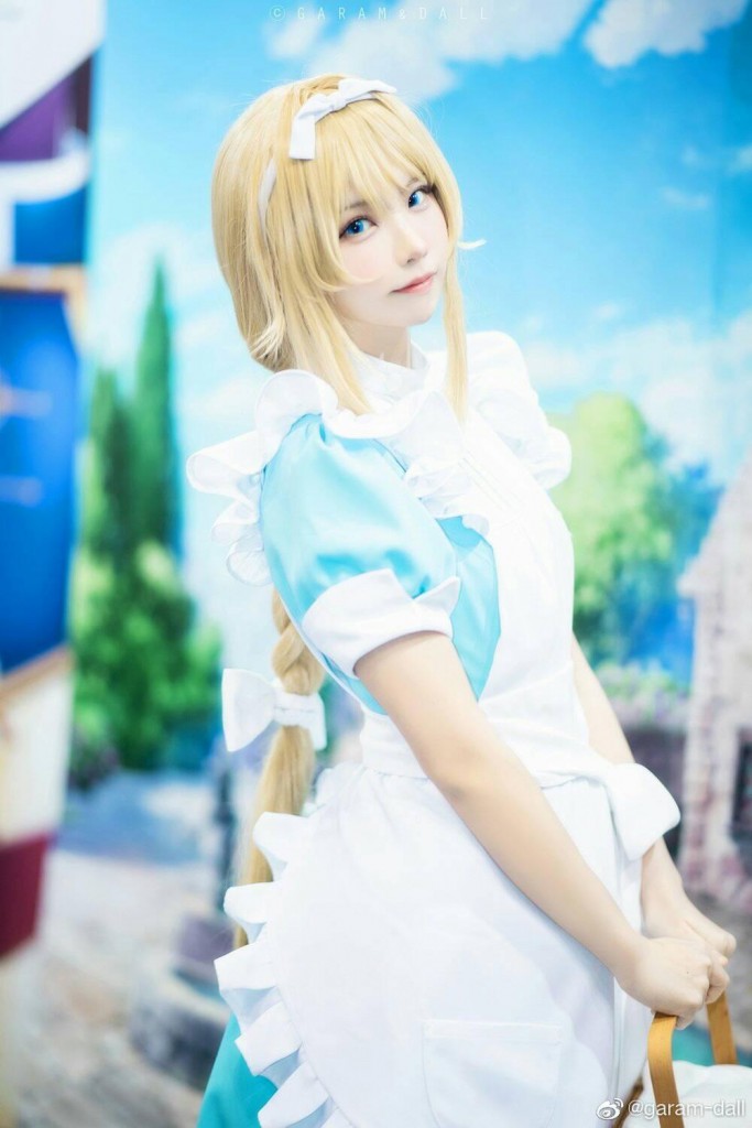 Alice (7)