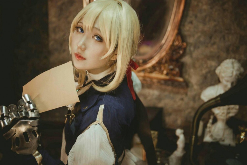 Violet (2)